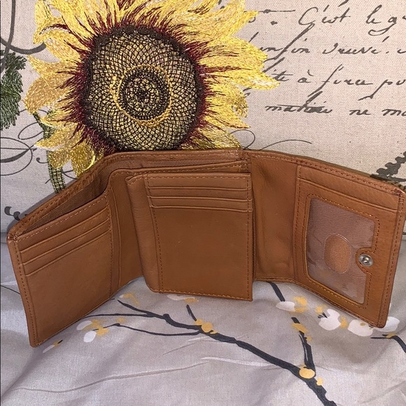 Assorted wallets - Picture 3 of 13